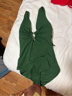 Shade & Shore Forest Green One-Piece Swimsuit with Front Ring